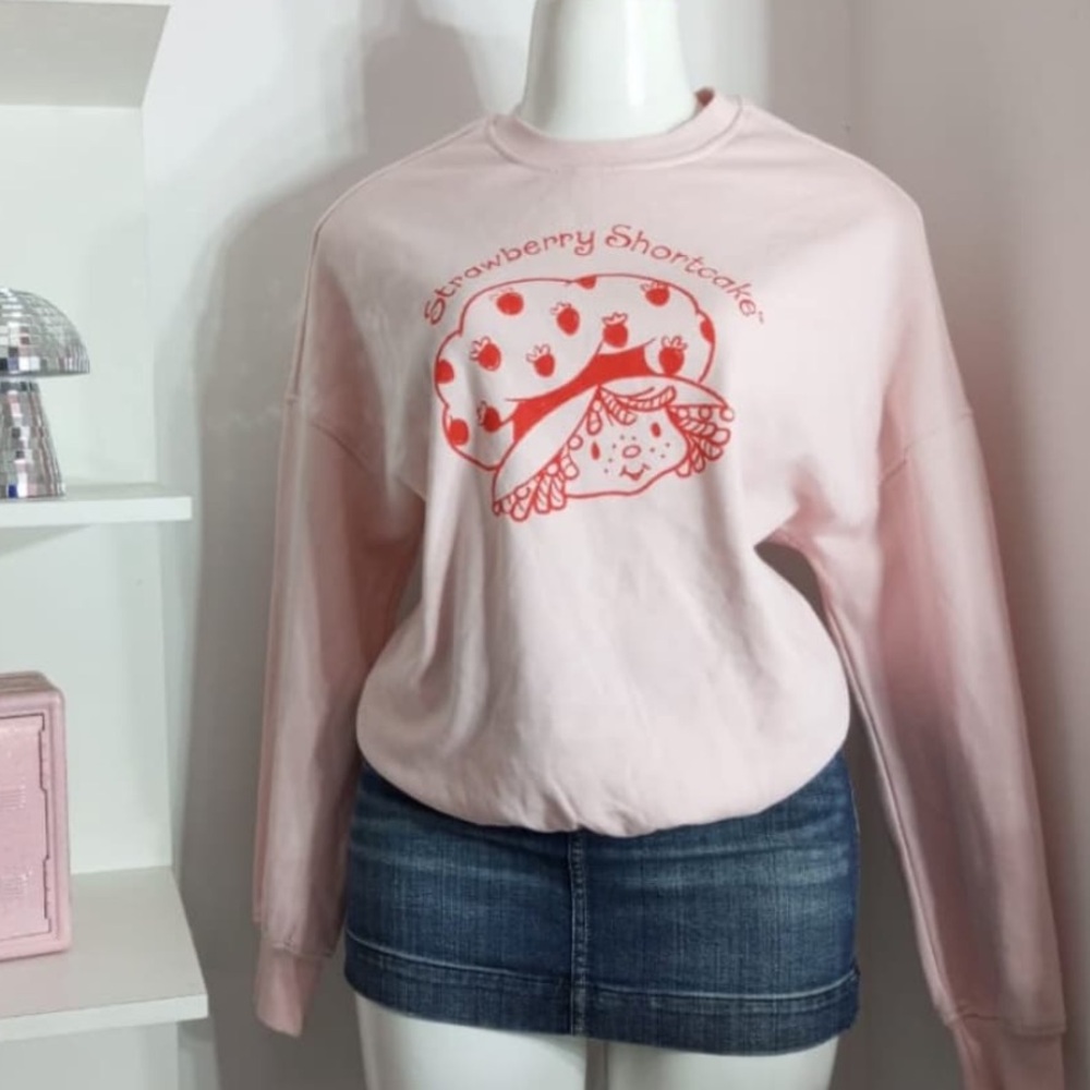 Strawberry Shortcake Sweatshirt Crew Double-Sided Graphic Print NEW